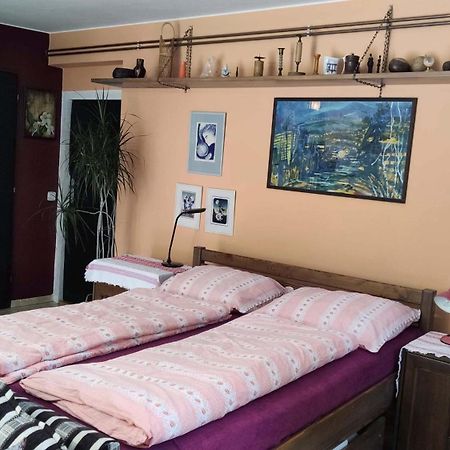Apartman Ulehla Zlín Eksteriør bilde